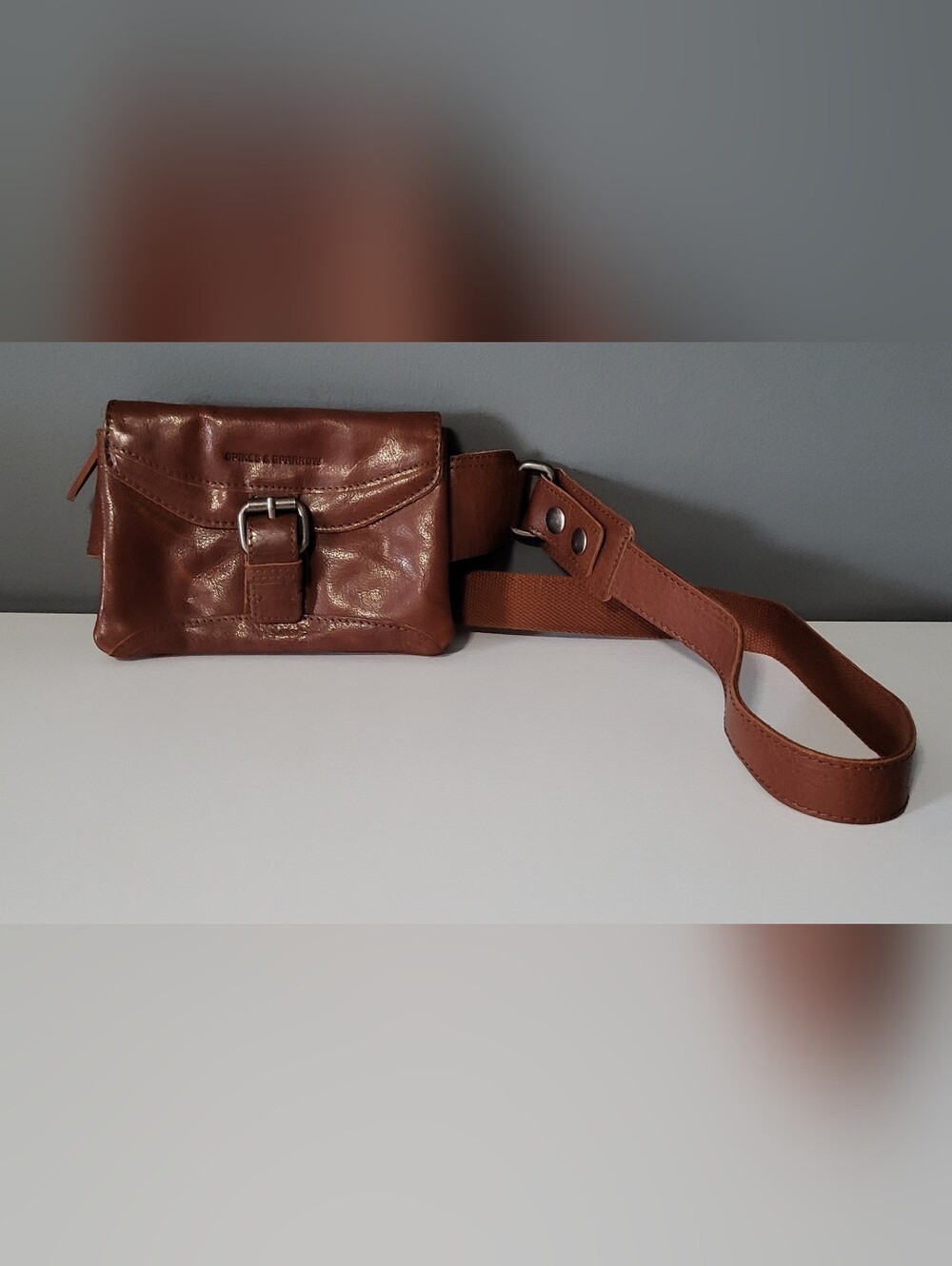 Spikes & Sparrow Belt/Waist Bag (Geniune Leather) - Picture 2 of 10